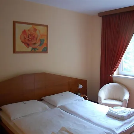 West Hotel Bratysława