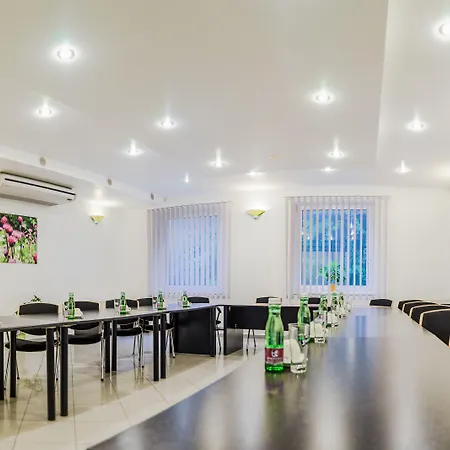 West Hotel