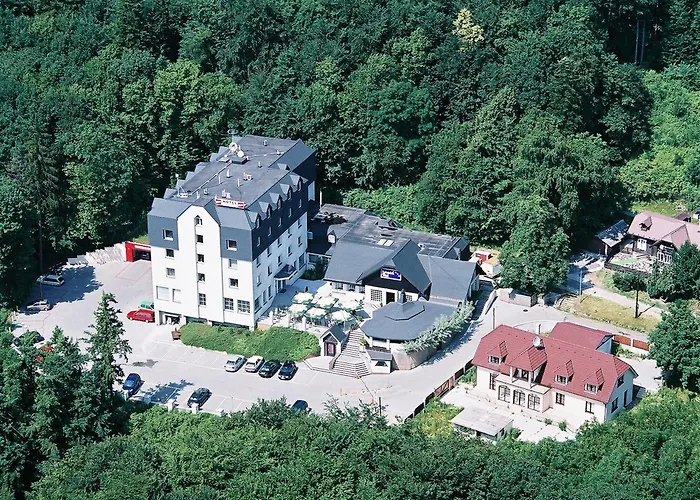 West Братислава