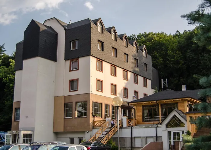 West Отель Братислава