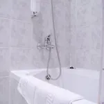 Hotel West