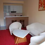 West 3* Pozsony