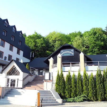 West Hotel Pressburg